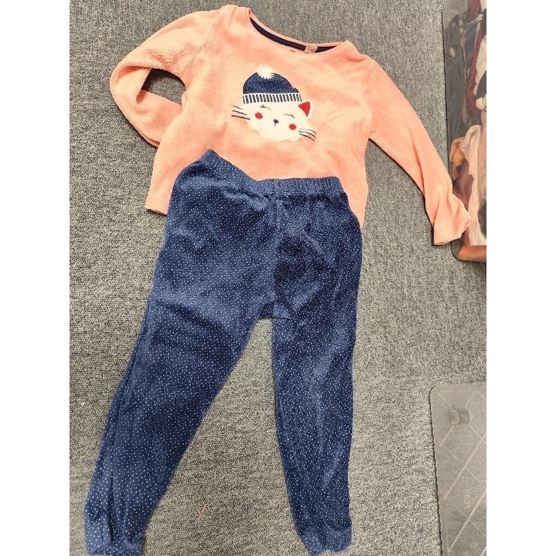 Pyjamas chauds TAILLE 4 ans