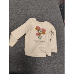 Tee shirt manches longues TAILLE 4 ans