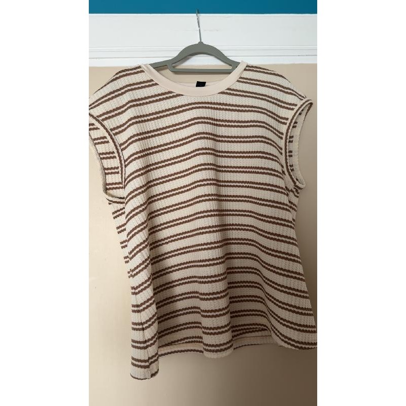 Débardeur beige  TAILLE Xl
