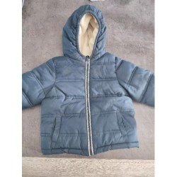 Doudoune garçon  TAILLE 18...