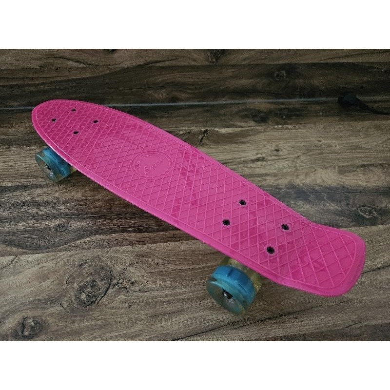 Skateboard Awaii Roue lumineus