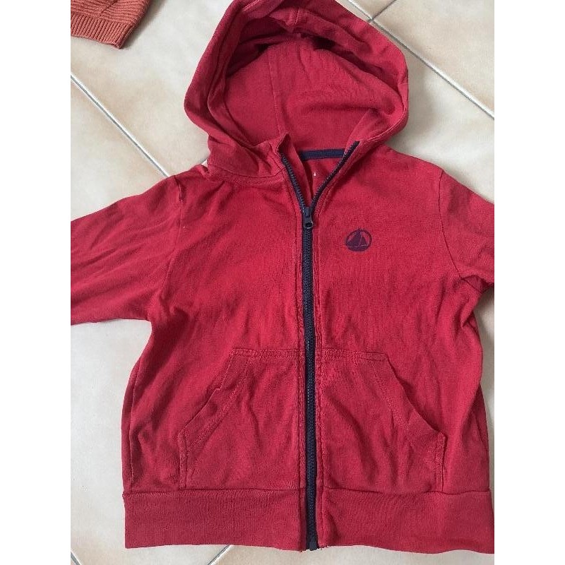 Gilet pb TAILLE 3 ans