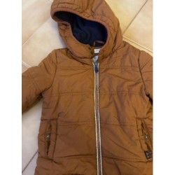 Manteau TAILLE 4 ans