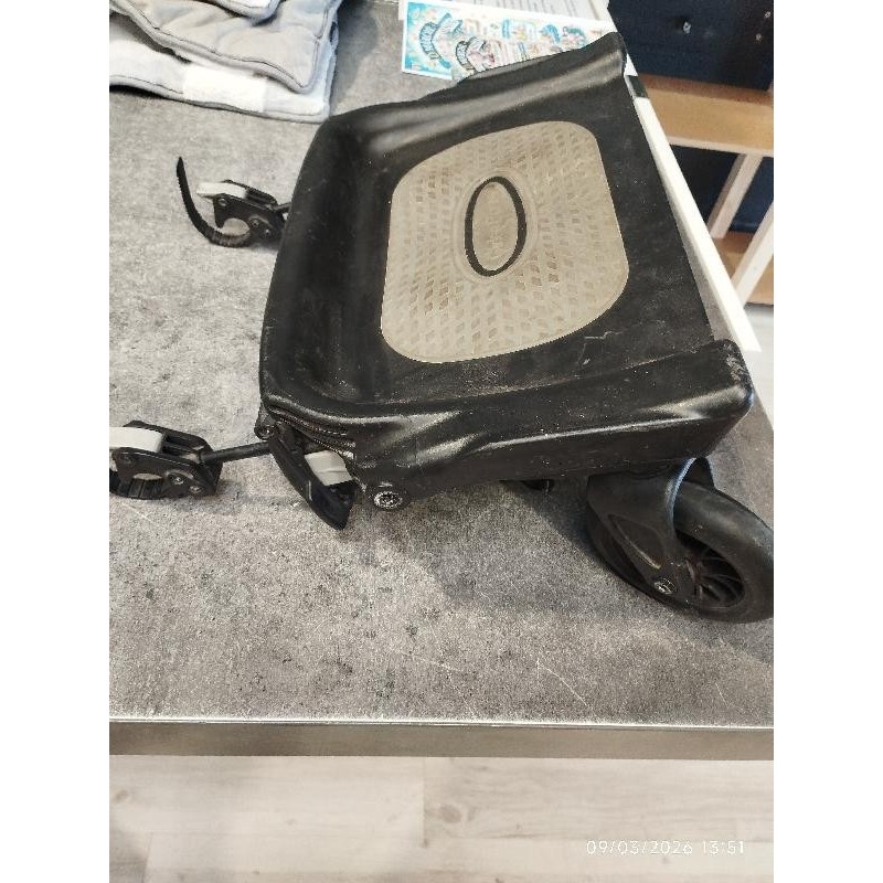 Planche à roulette poussette 