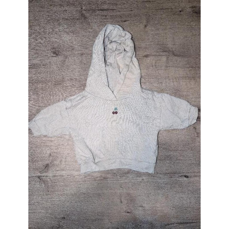 Sweat a capuche TAILLE 3 M