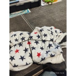 Lot de 4 bodys mc  TAILLE 6...