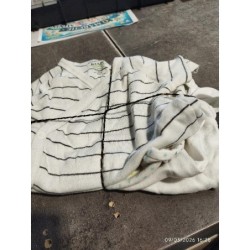 Lot de 4 bodys mc  TAILLE 6...