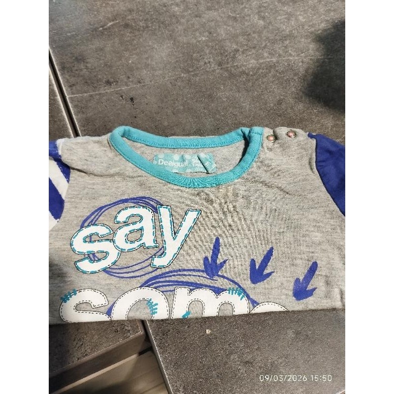 T shirt mc desigual TAILLE 6 mois