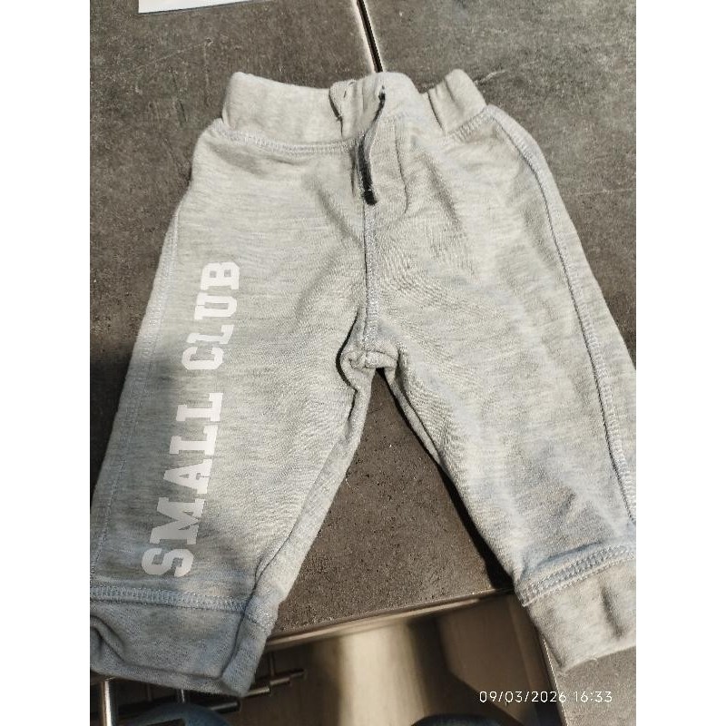 Jogging gris mot d'enfants TAILLE 6 mois