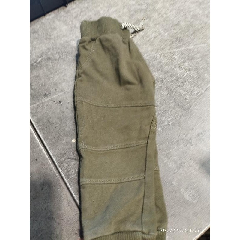 Jogging kaki dirje TAILLE 9 mois