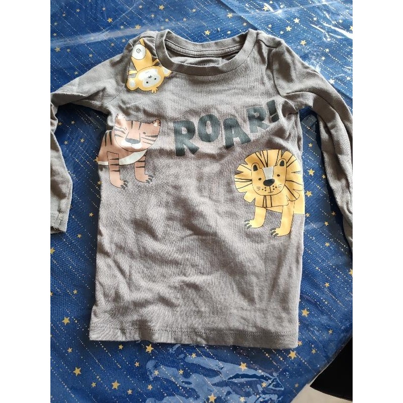 Tee-shirt manche longue primark  TAILLE 18-24