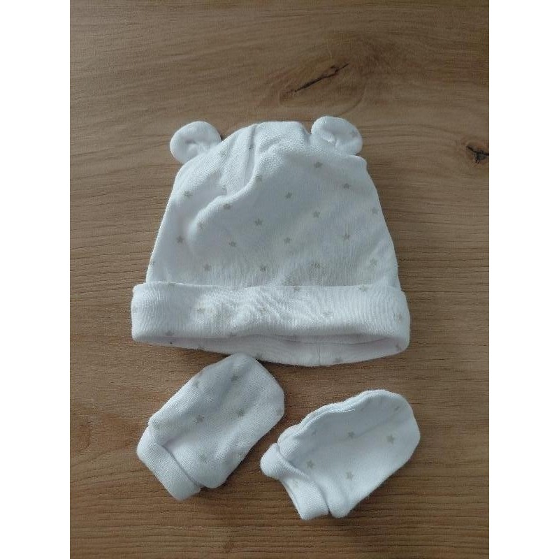 Lot bonnet gant blanc naissance  TAILLE Naissance 