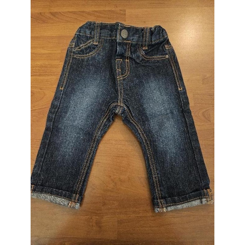 Jeans TAILLE 6 mois