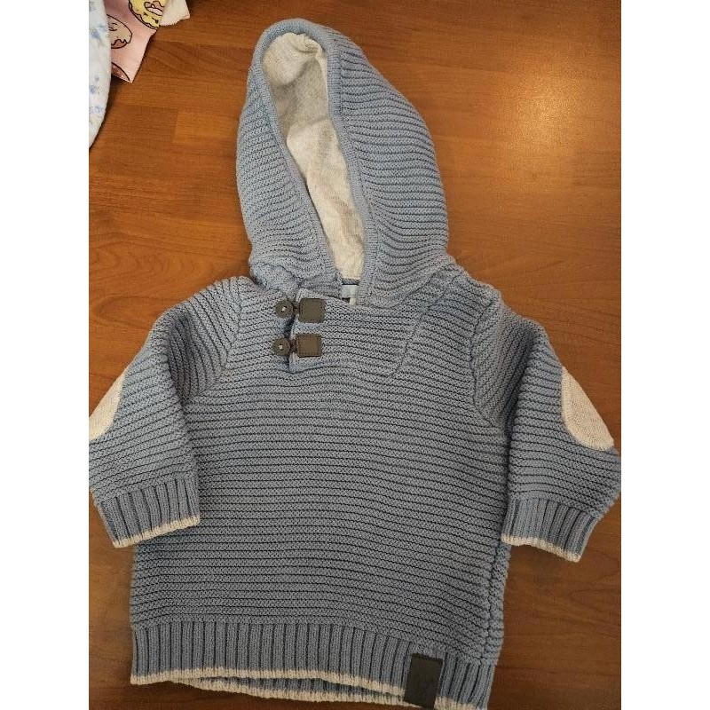 Pull capuche laine  TAILLE 6 mois