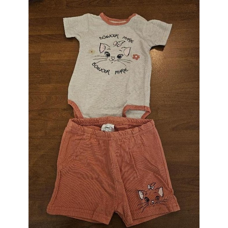 Ensemble body+tee-shirt  TAILLE 6 mois