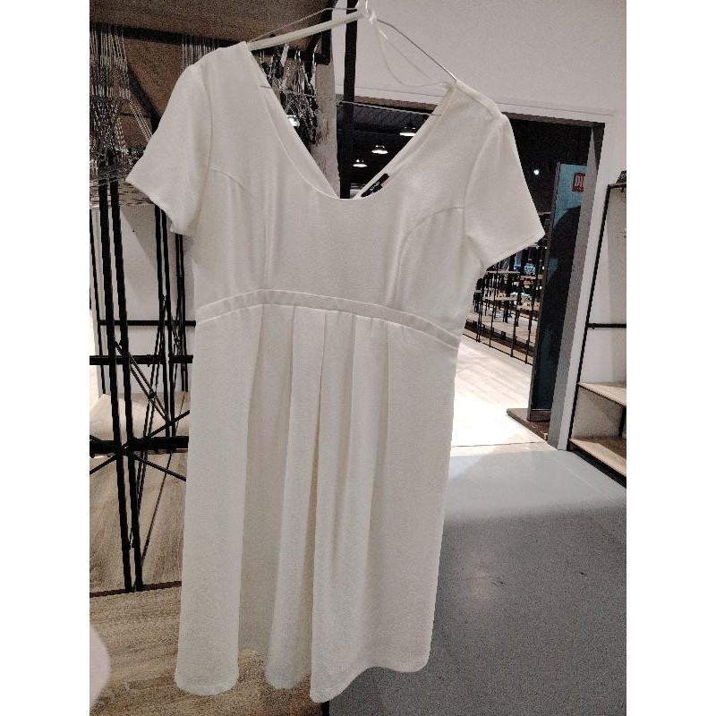 Robe Blanc cassé kiabi  TAILLE 42