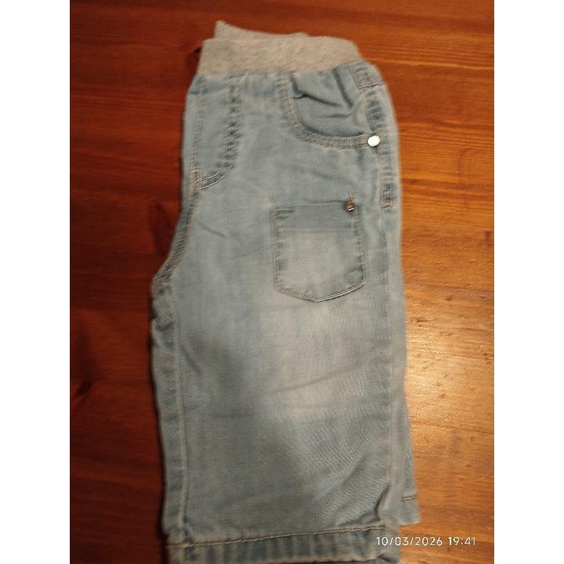 Jean's obaibi bleu clair TAILLE 6 m