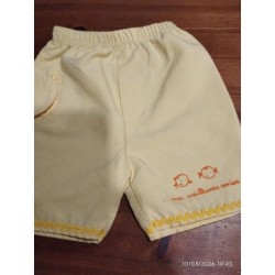 Short jaune léger TAILLE 6m