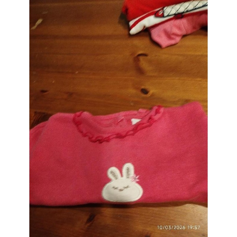 Sweat rose wapi TAILLE 6m