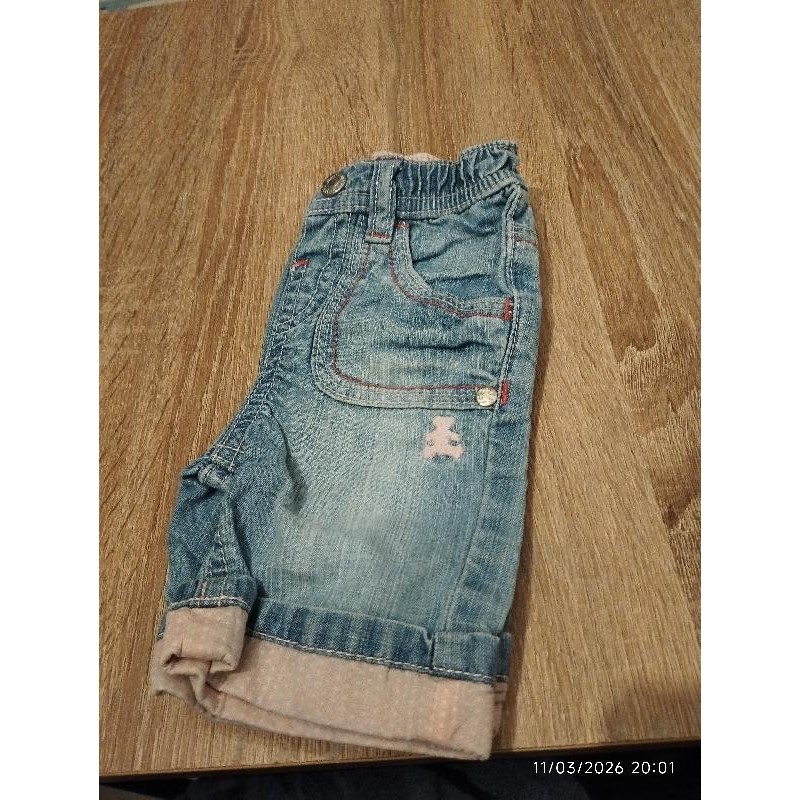 Short jean's lulu castagnette  TAILLE 3 m