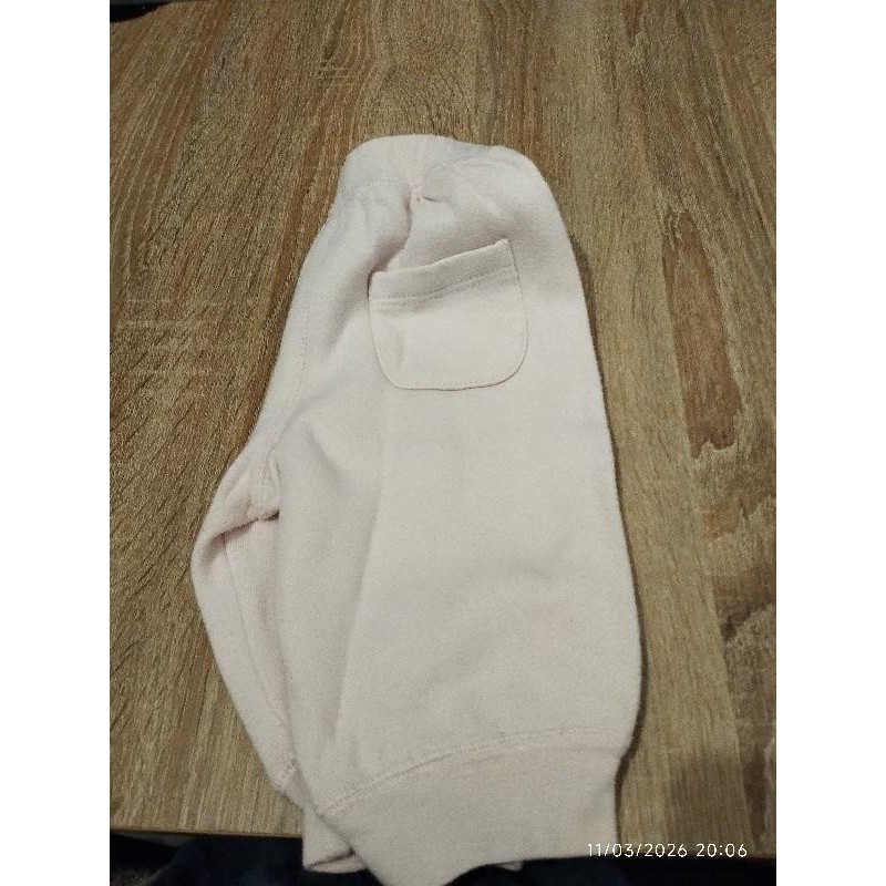 Jogging rose pâle  TAILLE 3 m