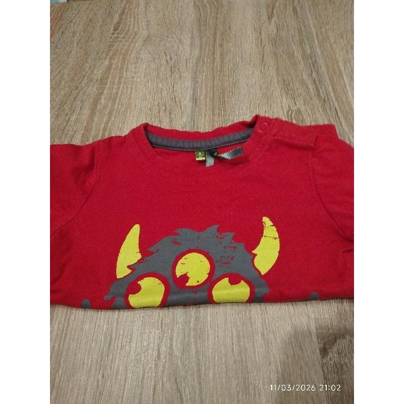 T shirt orchestra rouge monster TAILLE 3 m