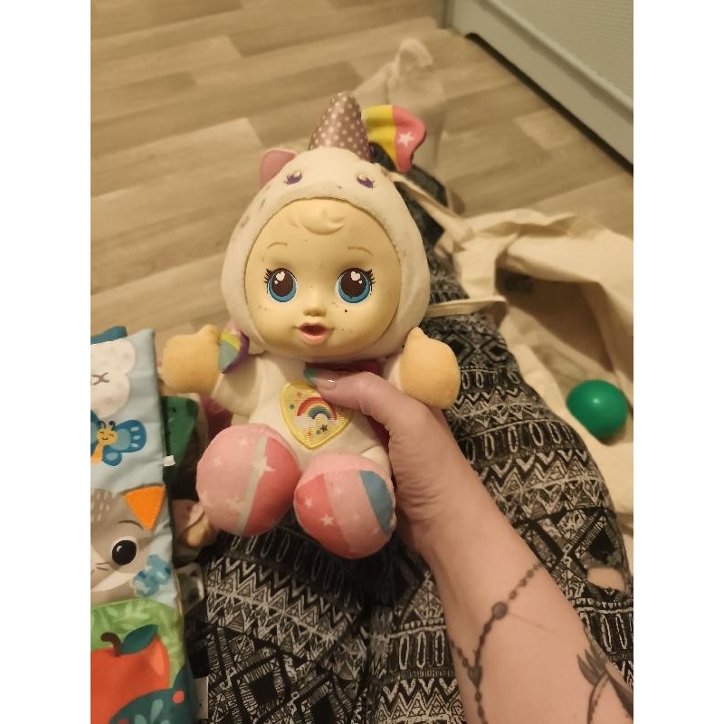 Poupée paillette licorne vtech