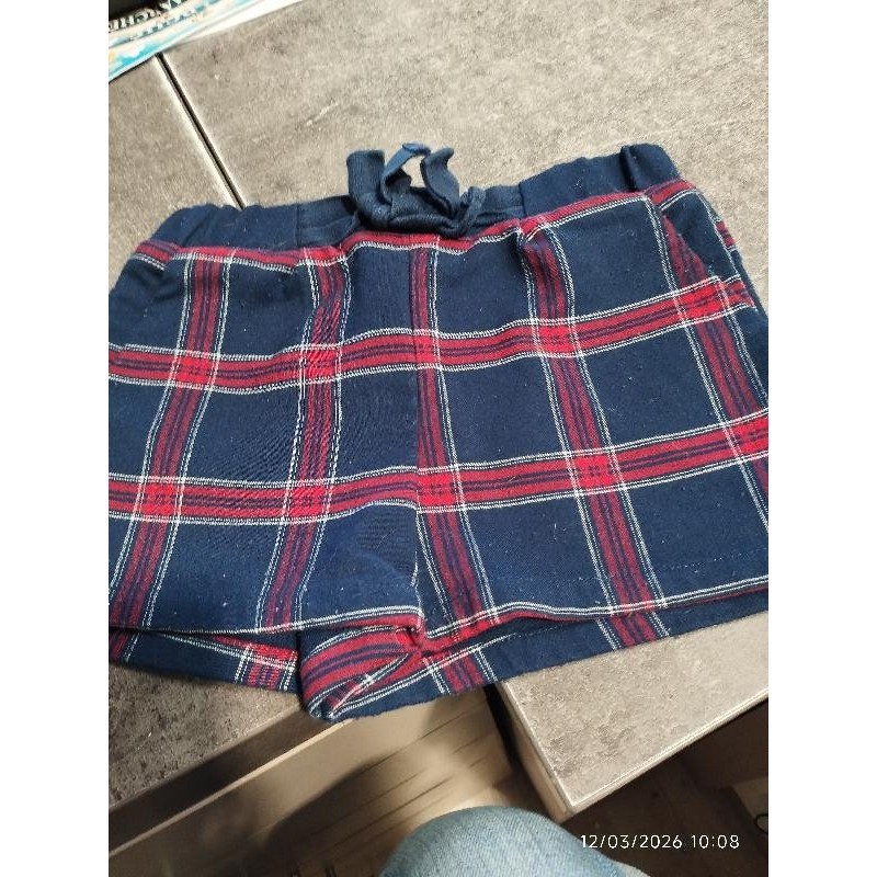 Short okaidi 5 ans carreaux bleu TAILLE 5a