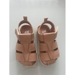 Sandales H&M TAILLE 18-19