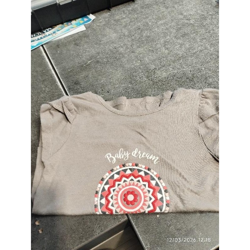 T shirt mc beige baby dream TAILLE 2a