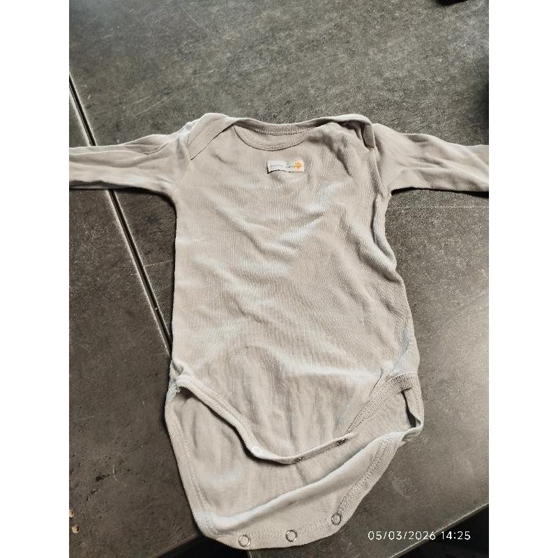 Body ml gris clair mini Love  TAILLE 12 mois