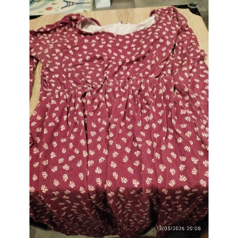 Robe mater envie de fraise bordeau feuille TAILLE 36-38