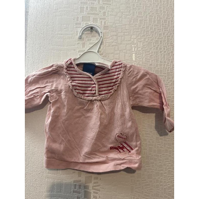 Tes shirt manches longues reebok TAILLE 3 mois
