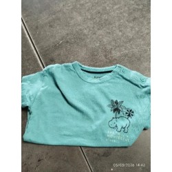 T shirt mc kiabi vert d'eau...