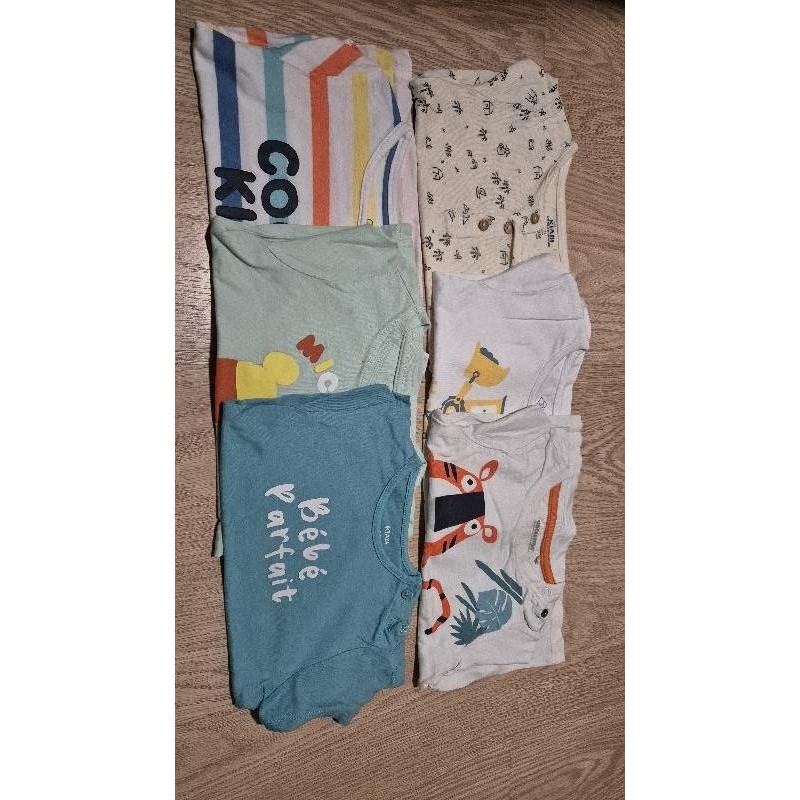Lot 6 tee-shirts 18 mois TAILLE 18 mois