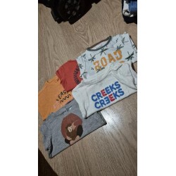 Lot 5 tee-shirts  TAILLE 6...