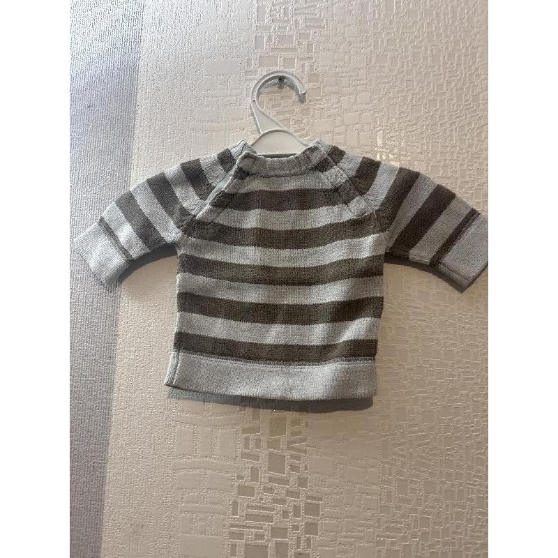 Pull gris et bleu rayer TAILLE 1 mois
