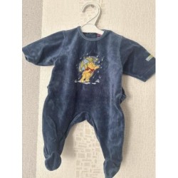 Pyjama winnie TAILLE 1 mois