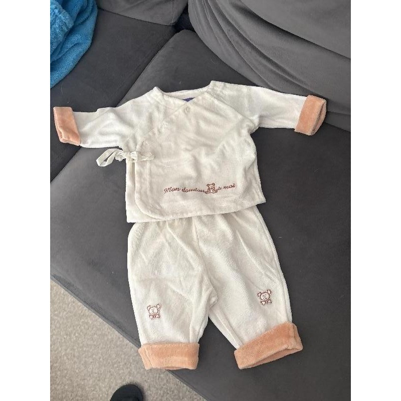 Ensemble  TAILLE 1 mois