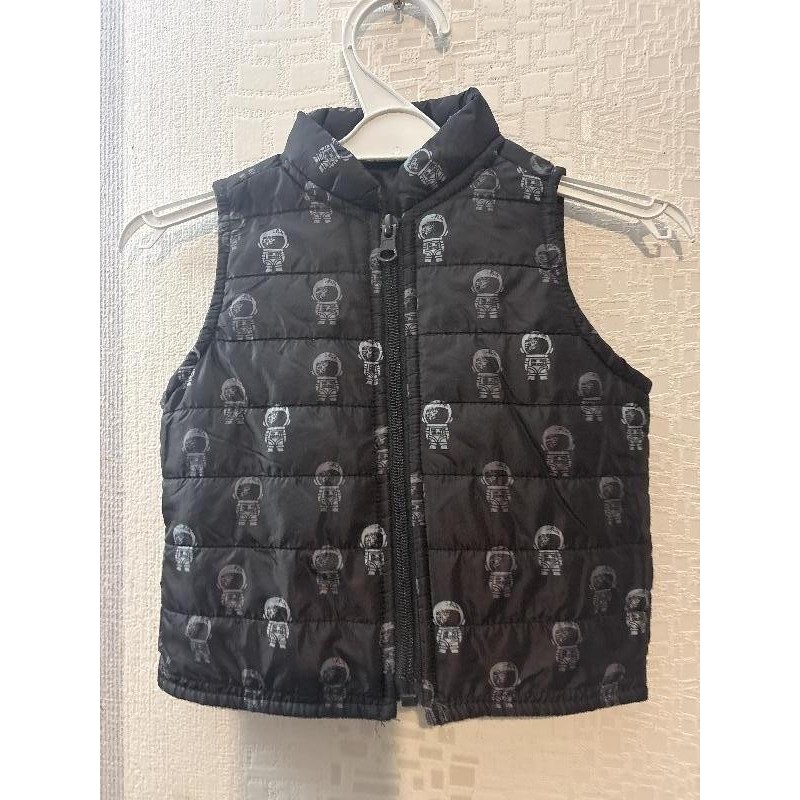 Doudoune sans manches  TAILLE 6 mois