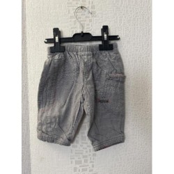 Pantalon gris TAILLE 6 mois