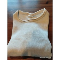 Pull léger blanc  TAILLE 10