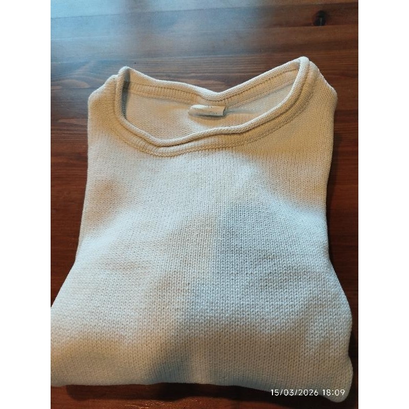 Pull léger blanc  TAILLE 10