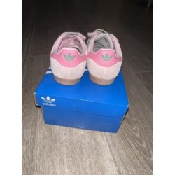 Basket gazelle  TAILLE 24