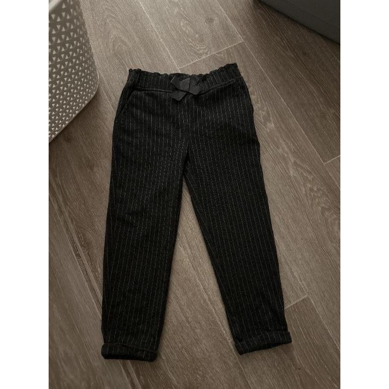 Pantalon rayure gris  TAILLE 4
