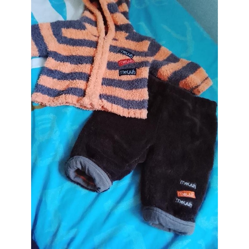 Ensemble polaire orange/marron  TAILLE 1 mois