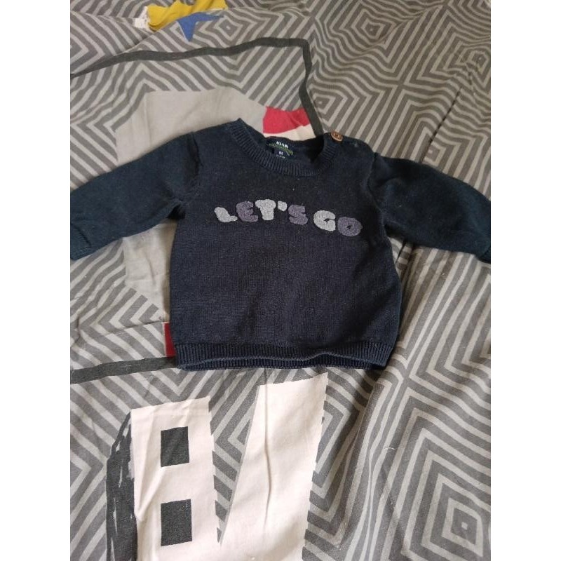 Pull bébé léger  TAILLE 1 mois 