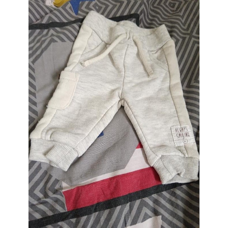 Pantalon jogging gris