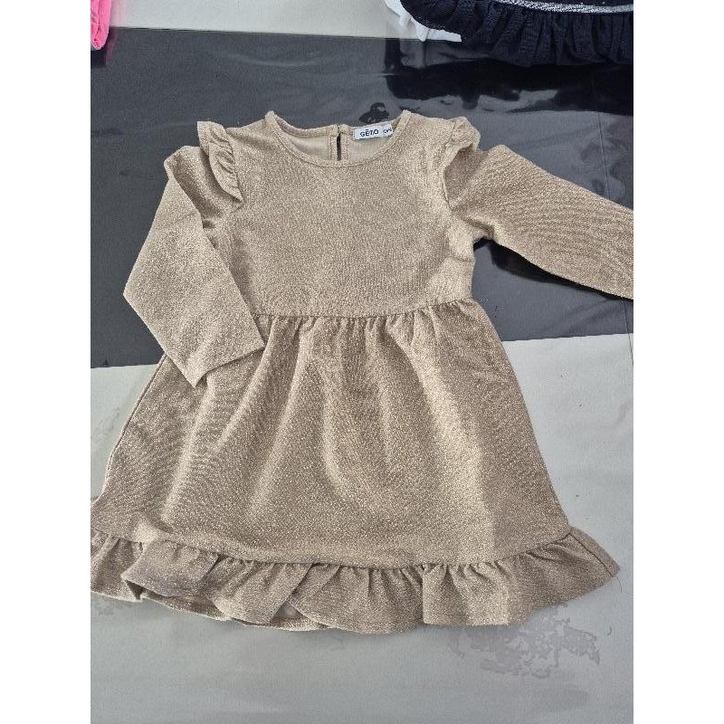 Robe pailleté 24 mois TAILLE 24 mois