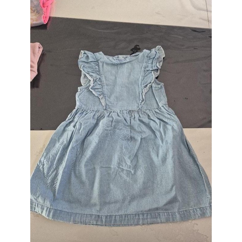 Robe jean kiabi 24 mois TAILLE 24 mois